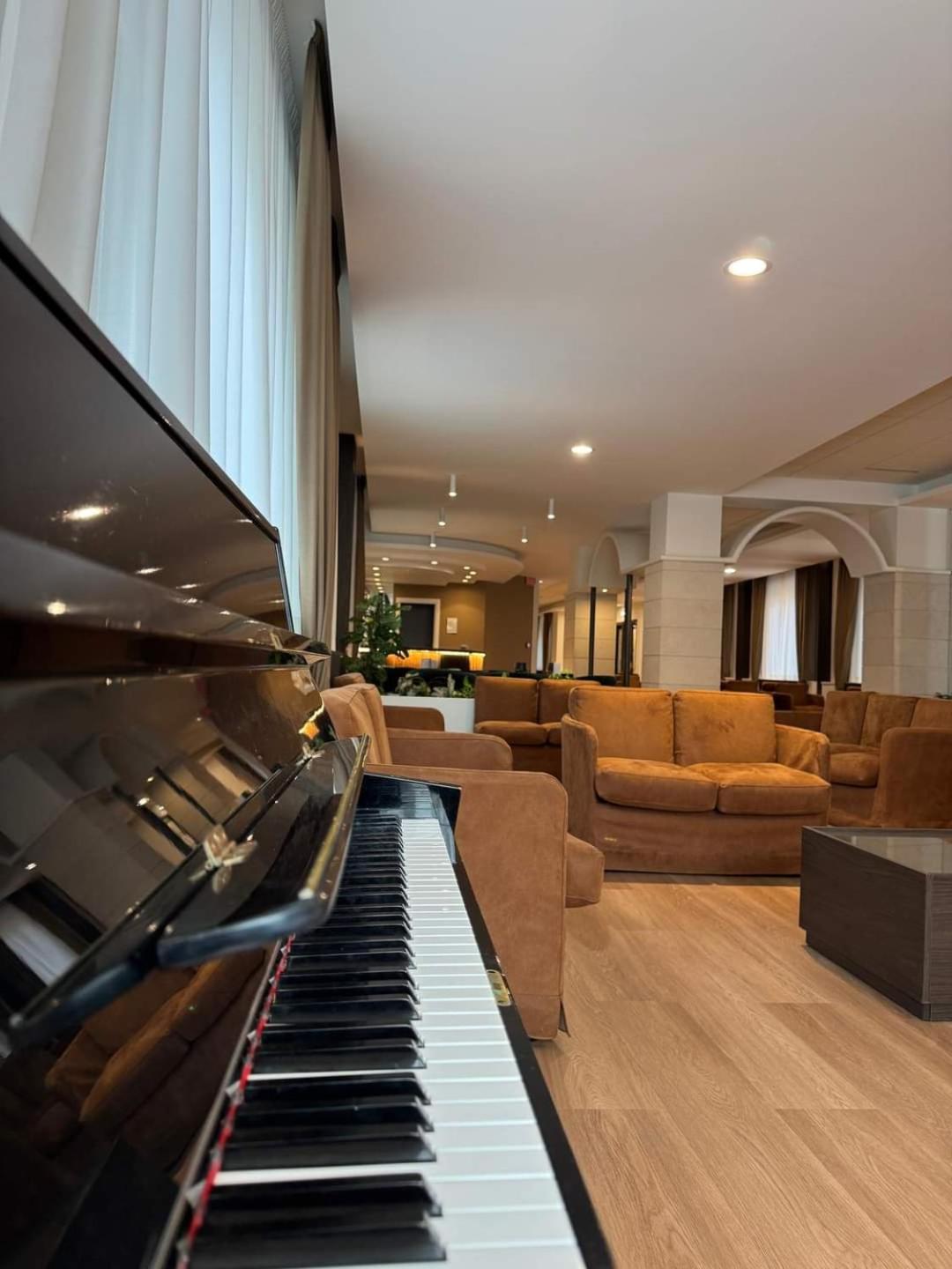 Hotel Meranda Camigliatello Silano Εξωτερικό φωτογραφία